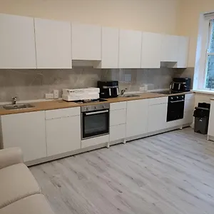 https://apt-palm-2.dublin-hotelsweb.com